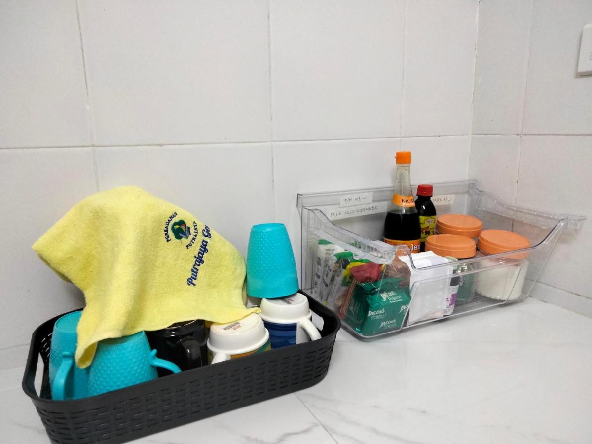 Abie'S Homestay Putrajaya Luaran gambar